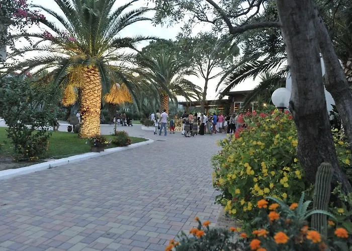 Nausicaa Village ホリデーパーク サンタンドレーア・アポストロ・デッロ・イオーニオ